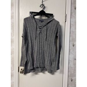 American Eagle Sweater